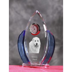 Brittany spaniel- crystal clock in the shape of the wings with the image of a purebred dog.