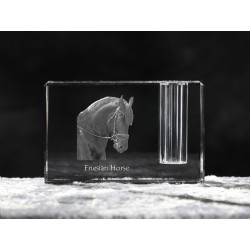 Koń fryzyjski - kryształowy stojak na długopis z wizerunkiem konia, pamiątka, dekoracja, kolekcja.